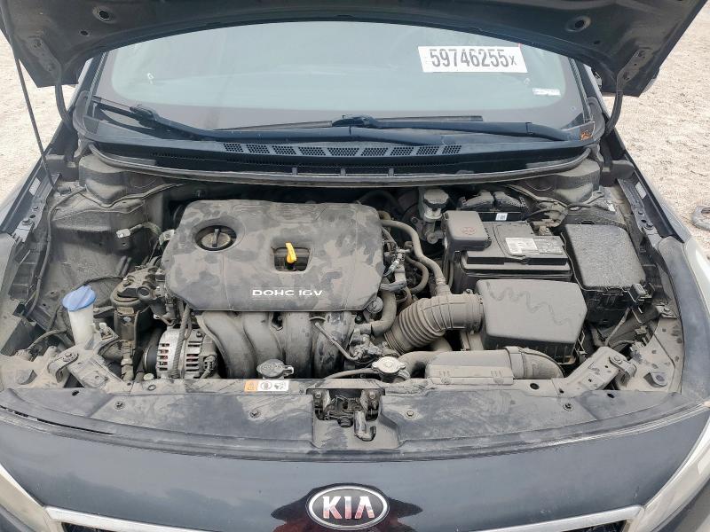 Фото 11 - KIA FORTE