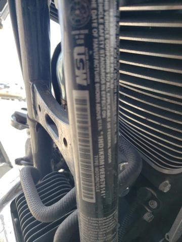 HARLEY-DAVIDSON FL 2014