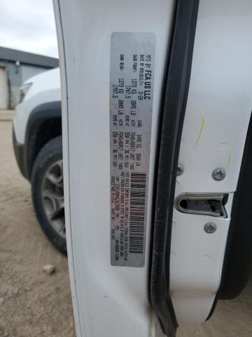 Фото 13 - JEEP CHEROKEE