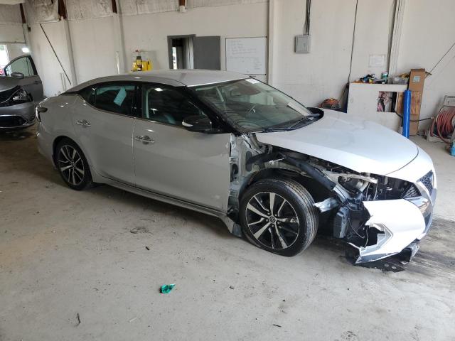 Фото 4 - NISSAN MAXIMA