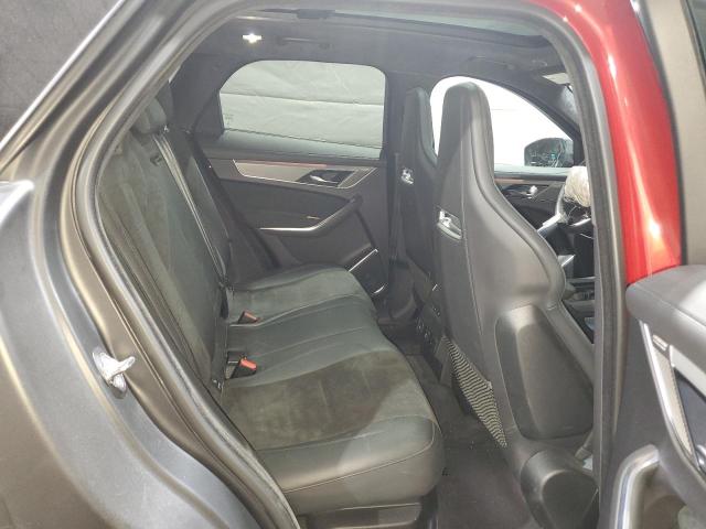 Фото 11 - JAGUAR F-PACE