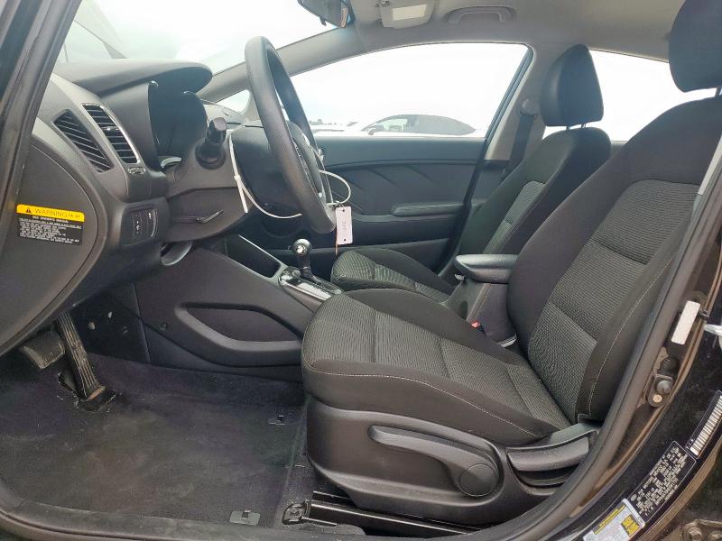 Фото 7 - KIA FORTE