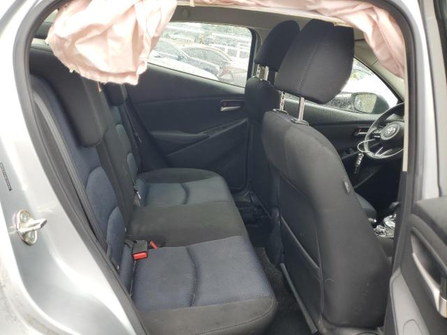 Фото 10 - TOYOTA YARIS