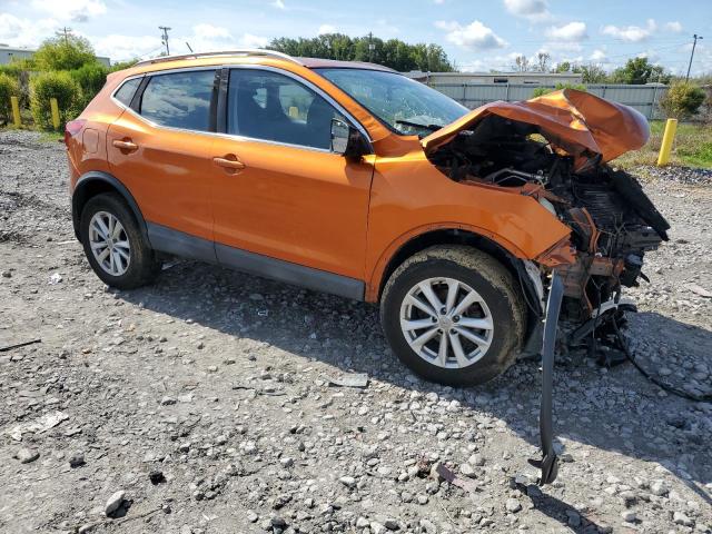 Фото 4 - NISSAN ROGUE