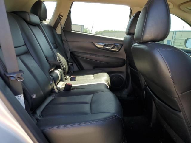 Фото 11 - NISSAN ROGUE