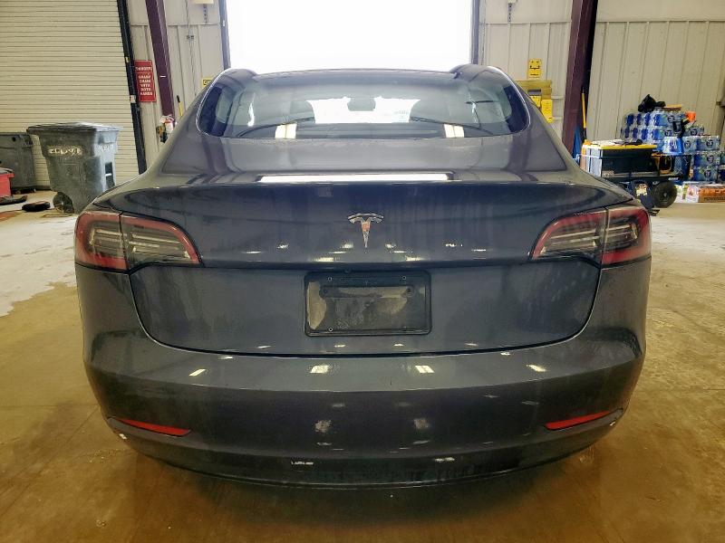 Фото 6 - TESLA MODEL 3