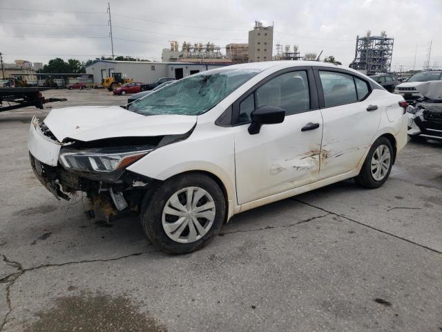 Фото 1 - NISSAN VERSA