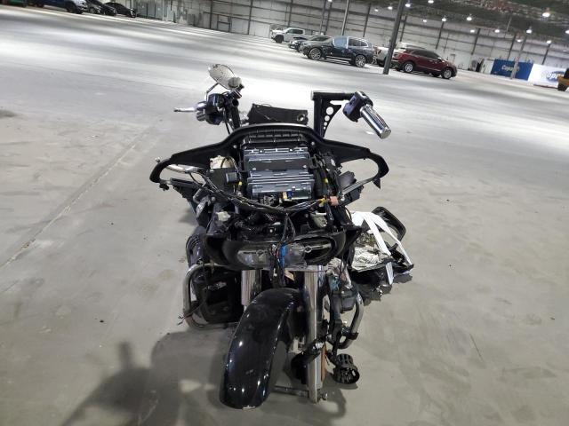 HARLEY-DAVIDSON FL 2020