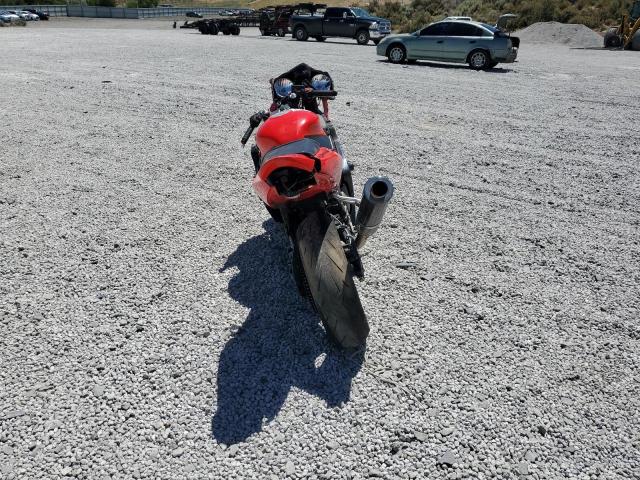 HONDA CBR CYCLE 2002