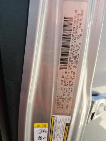 Фото 13 - JEEP GLADIATOR