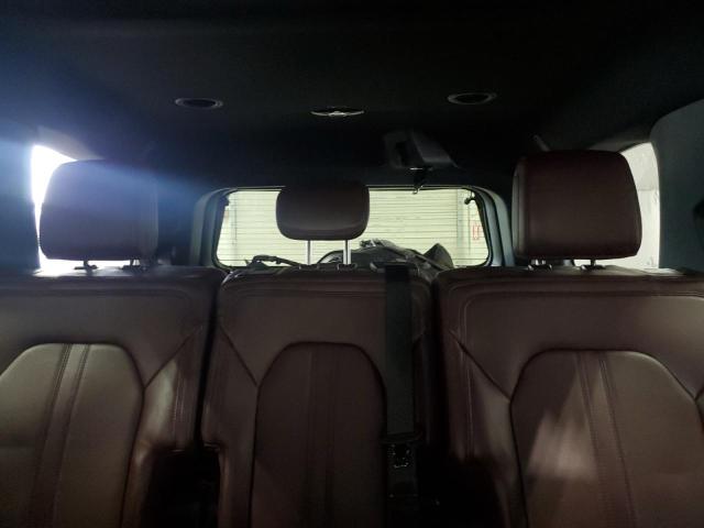 Фото 10 - FORD EXPEDITION