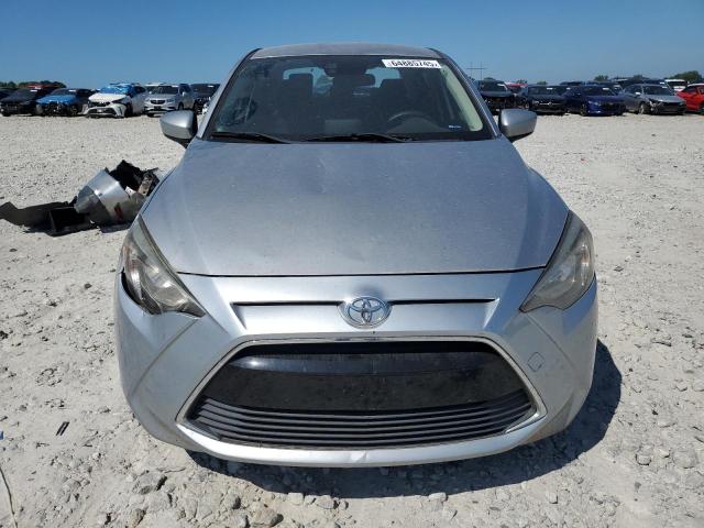 Фото 5 - TOYOTA YARIS