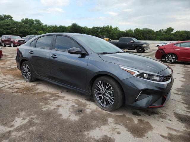 Фото 4 - KIA FORTE