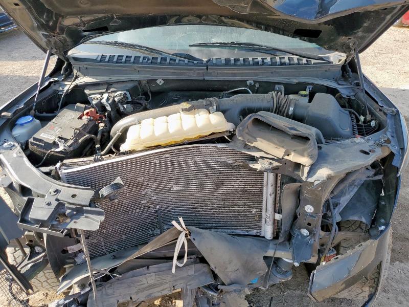 Фото 12 - FORD EXPEDITION