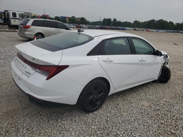 Фото 3 - HYUNDAI ELANTRA