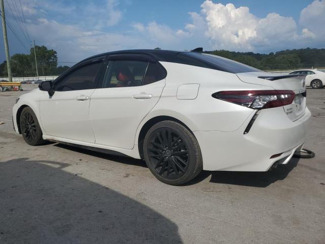 Фото 2 - TOYOTA CAMRY