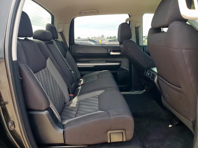 Фото 10 - TOYOTA TUNDRA