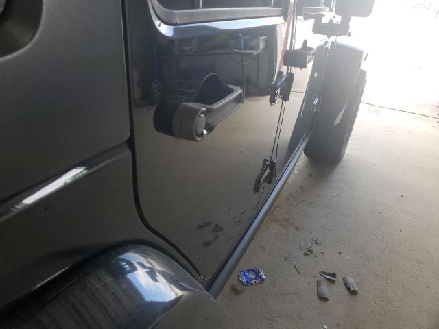 Фото 10 - JEEP WRANGLER