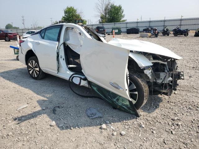 Фото 4 - NISSAN ALTIMA