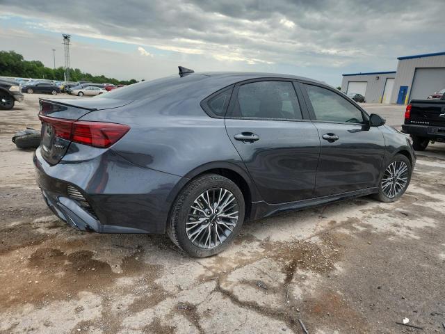 Фото 3 - KIA FORTE