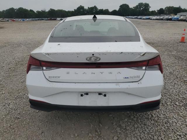 Фото 6 - HYUNDAI ELANTRA