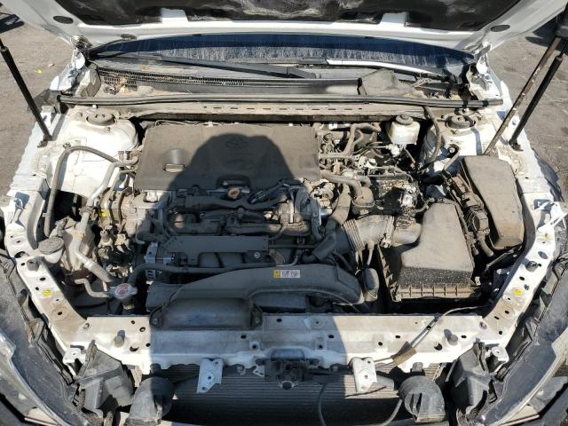 Фото 11 - TOYOTA CAMRY