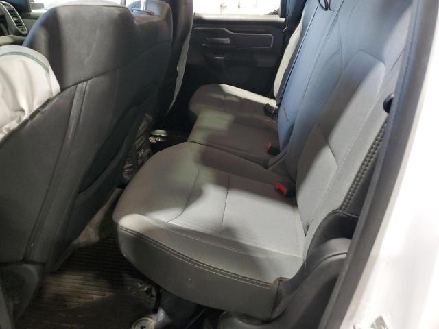 Фото 10 - RAM 1500