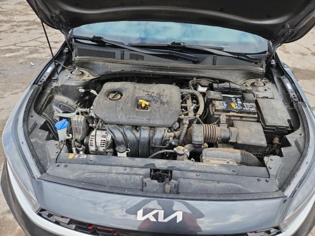 Фото 11 - KIA FORTE