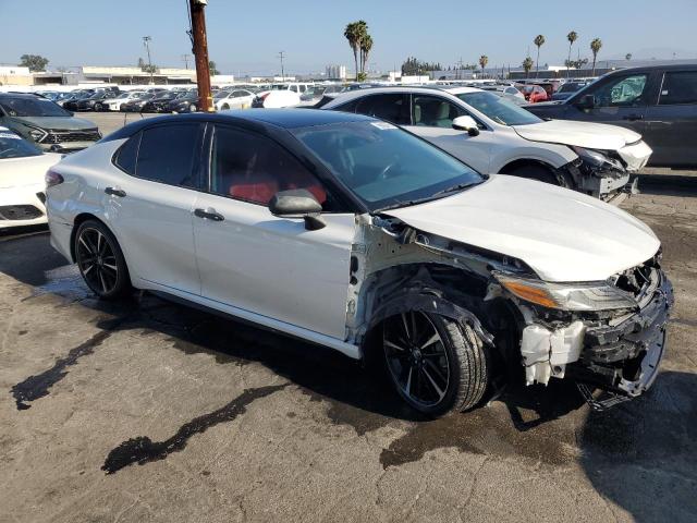 Фото 4 - TOYOTA CAMRY