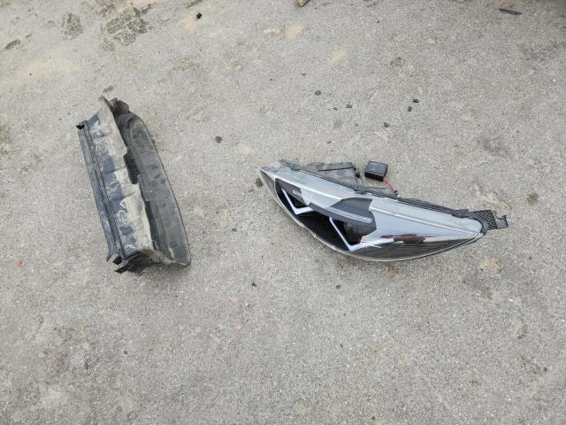 Фото 12 - FORD FOCUS