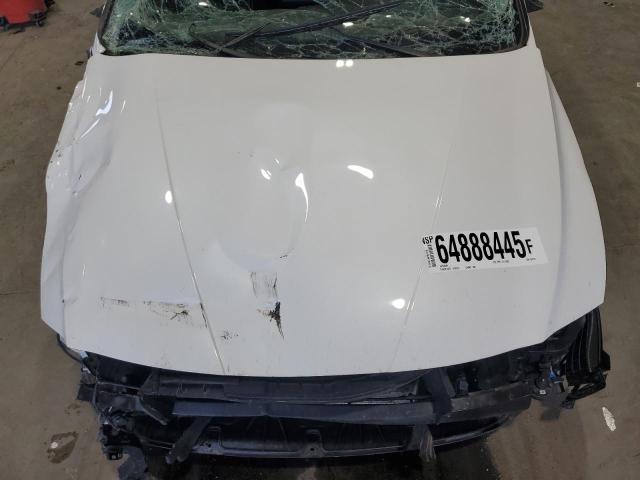 Фото 11 - HYUNDAI ELANTRA