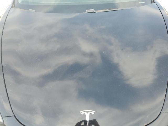 Фото 11 - TESLA MODEL 3