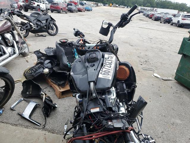 HARLEY-DAVIDSON FL 2017