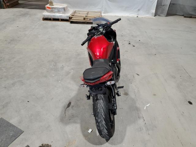 KAWASAKI EX650 F 2016