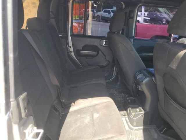 Фото 11 - JEEP GLADIATOR