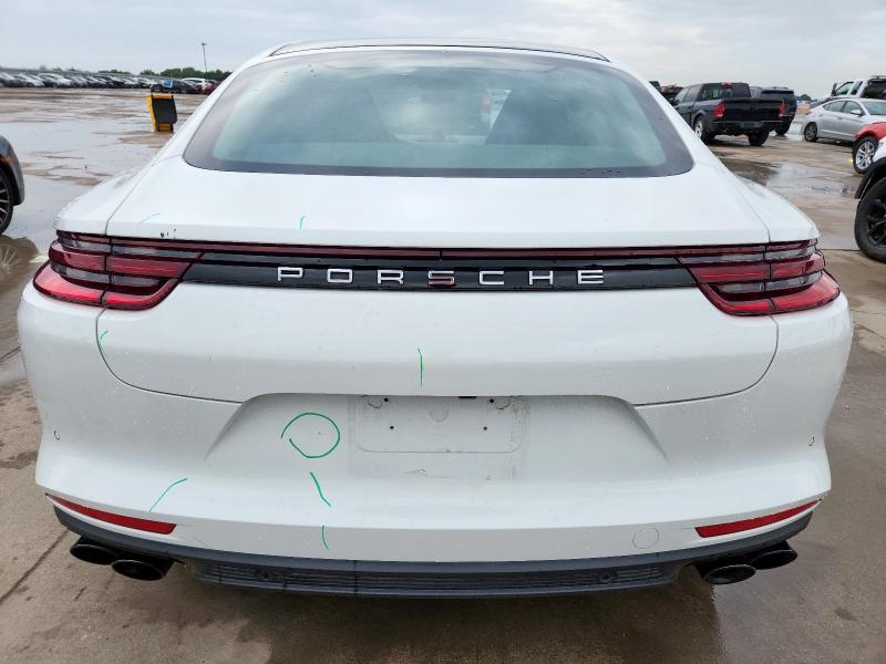 Фото 6 - PORSCHE PANAMERA