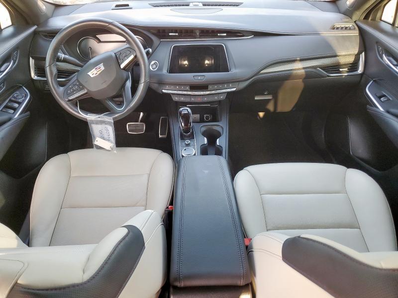 Фото 8 - CADILLAC XT4