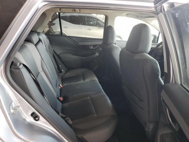 Фото 10 - SUBARU OUTBACK