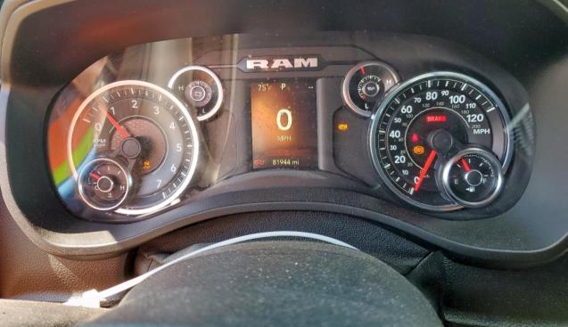 Фото 9 - RAM 1500