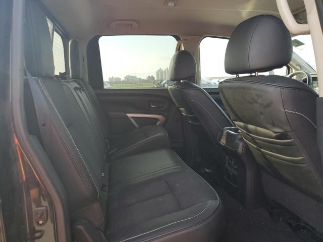 Фото 10 - NISSAN TITAN