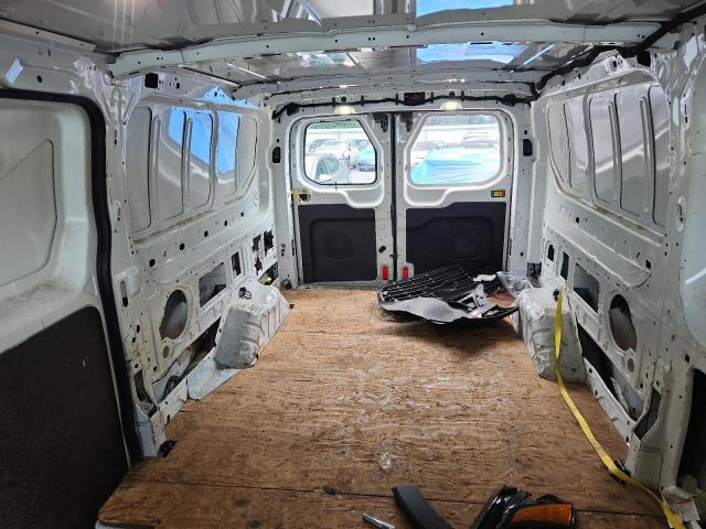 Фото 10 - FORD TRANSIT