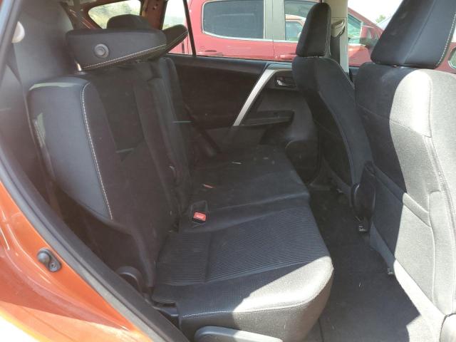 Фото 10 - TOYOTA RAV4