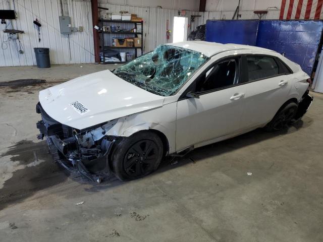 Фото 1 - HYUNDAI ELANTRA