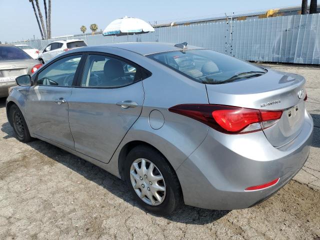 Фото 2 - HYUNDAI ELANTRA