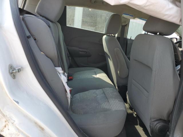 Фото 10 - CHEVROLET SONIC