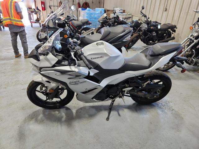 KAWASAKI NINJA 500 2024