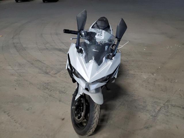 KAWASAKI EX500 H 2025