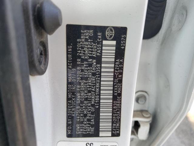 Фото 13 - TOYOTA CAMRY