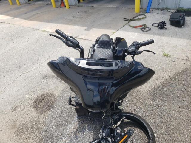 HARLEY-DAVIDSON FL 2018