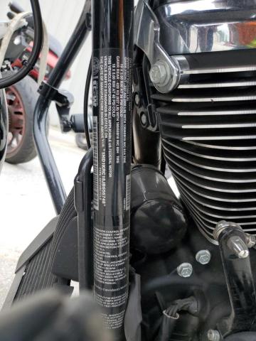 HARLEY-DAVIDSON FL 2018